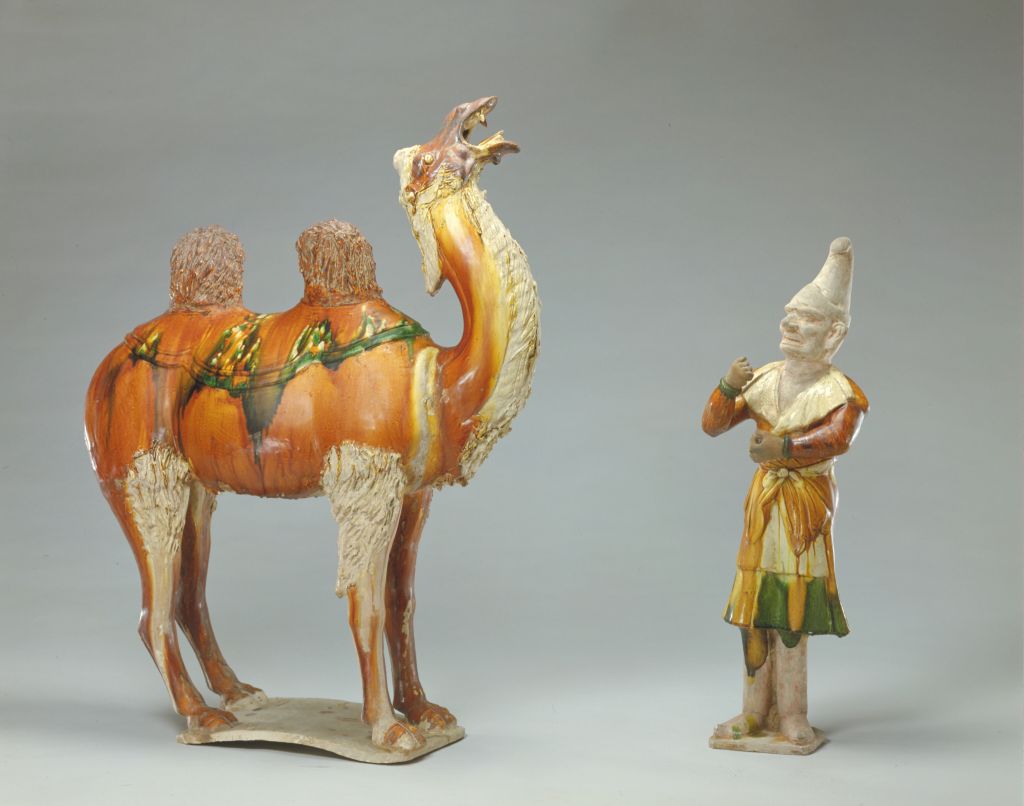 图片[1]-Three-color camel figurines led by Hu people-China Archive